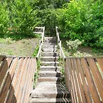 High Trees View - Нерсборо