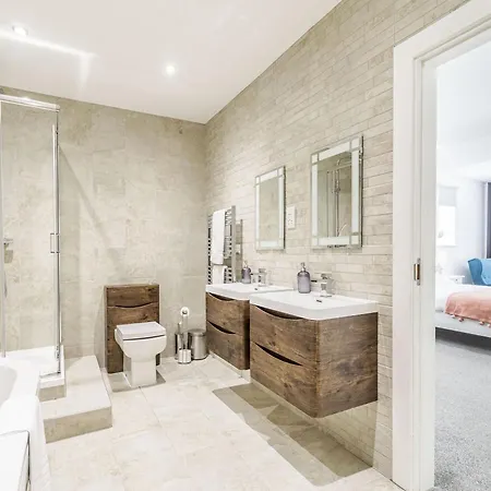 High Trees View - 度假居 *