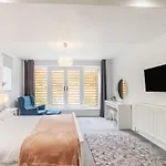 بيت للعطل High Trees View - *